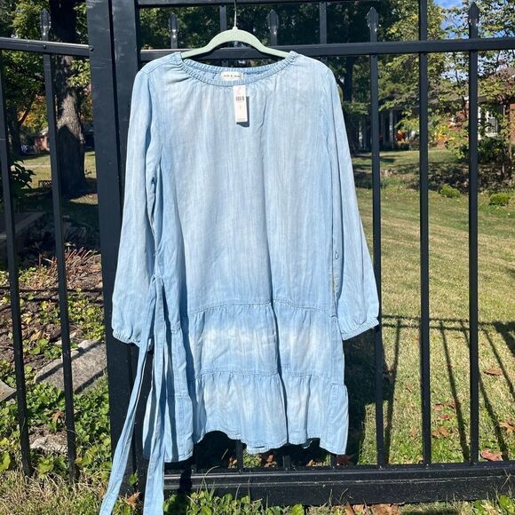 Anthropologie Cloth and Stone Tiered Tencel Chambray Dress NWT - Picture 2 of 12